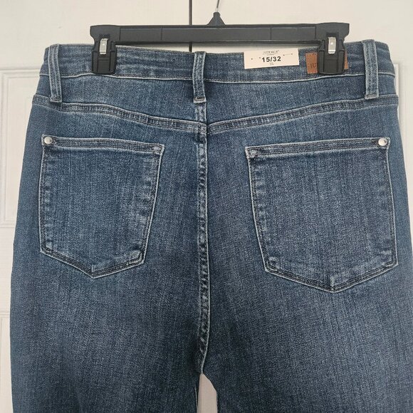 Judy Blue Highwaist Jeans with Side Slit - Picture 2 of 6